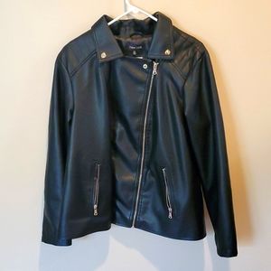 New Look Black Faux Leather Moto Jacket Plus 2X